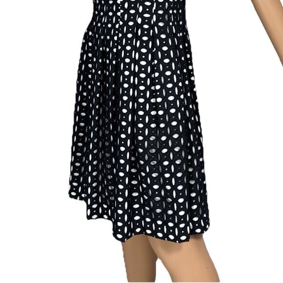 Vince Camuto Black Layered Eyelet Dress 6 Halter Fit Flare Preppy Whimsigoth Y2k - Picture 6 of 16